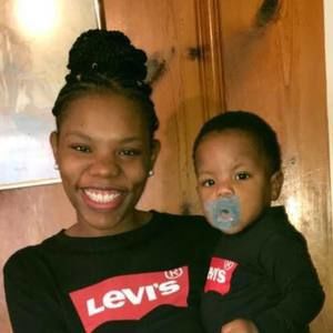 Meet your Posher, Sabrina